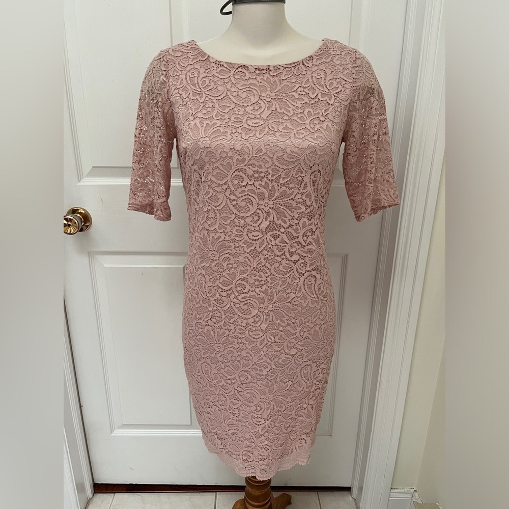 Laundry by Shelli Segal lace fitted dress size small